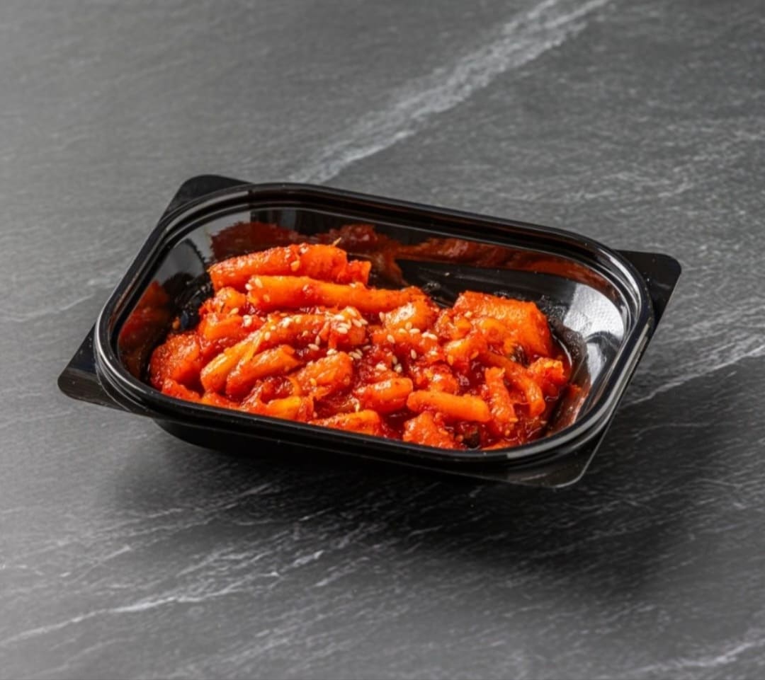 새콤달콤 생더덕무침 100g