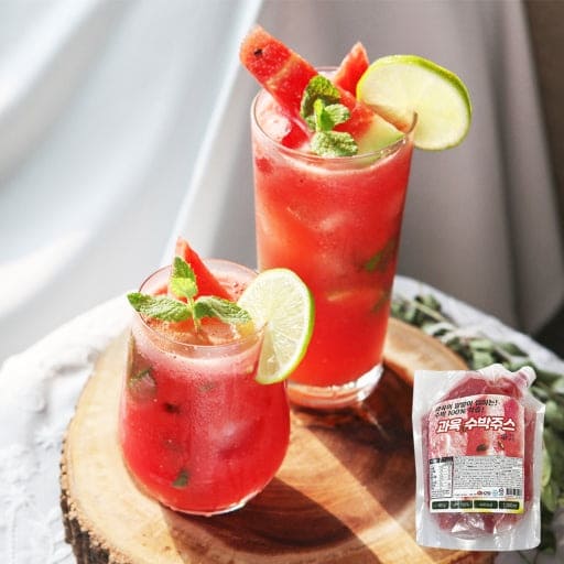 과육 100% 수박 주스 1잔